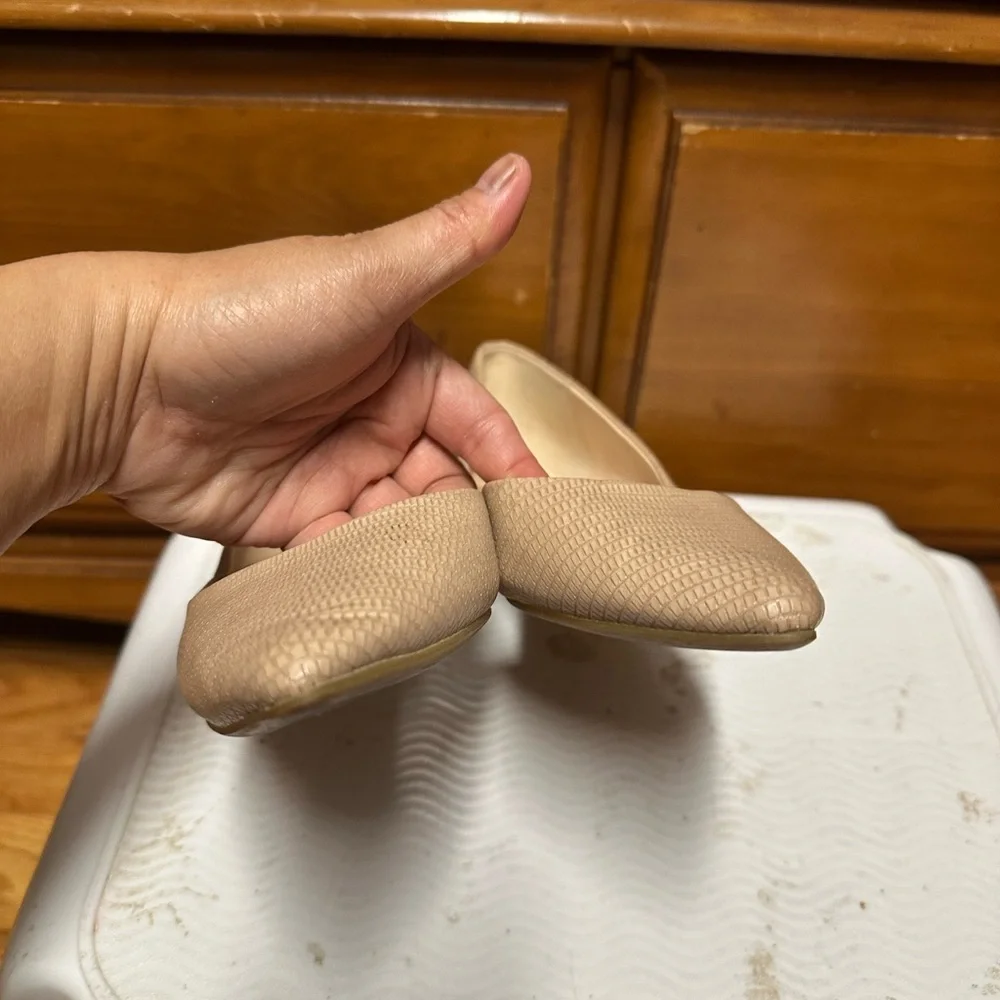 Nine West Tan Flats Shoes - Picture 6 of 6